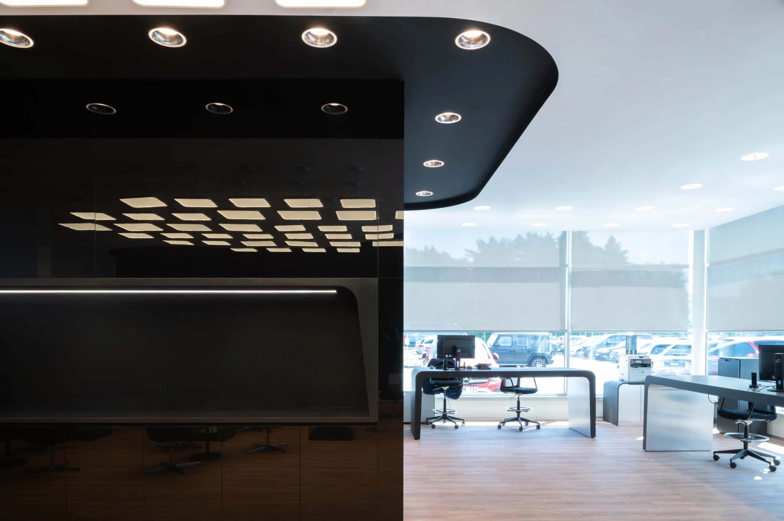mercedes benz interjeras nytt architektu projektas
